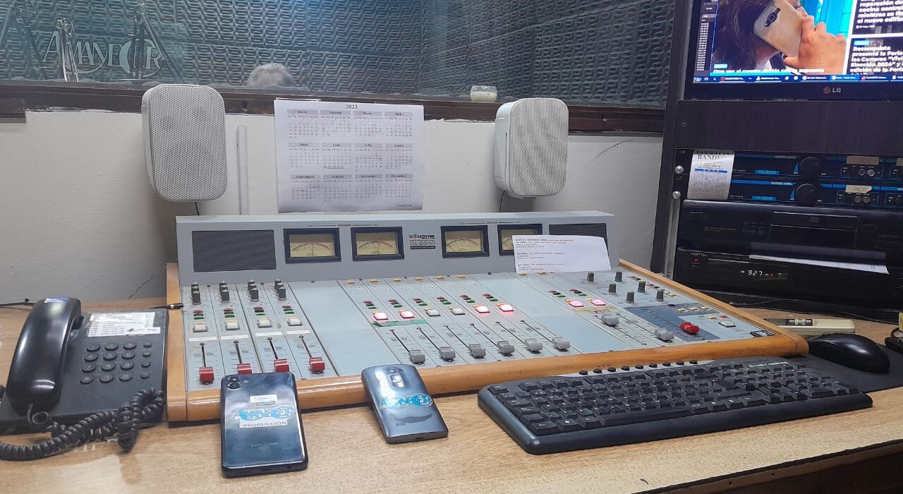 24 de mayo: Día del Operador de Radio - Radio Amanecer